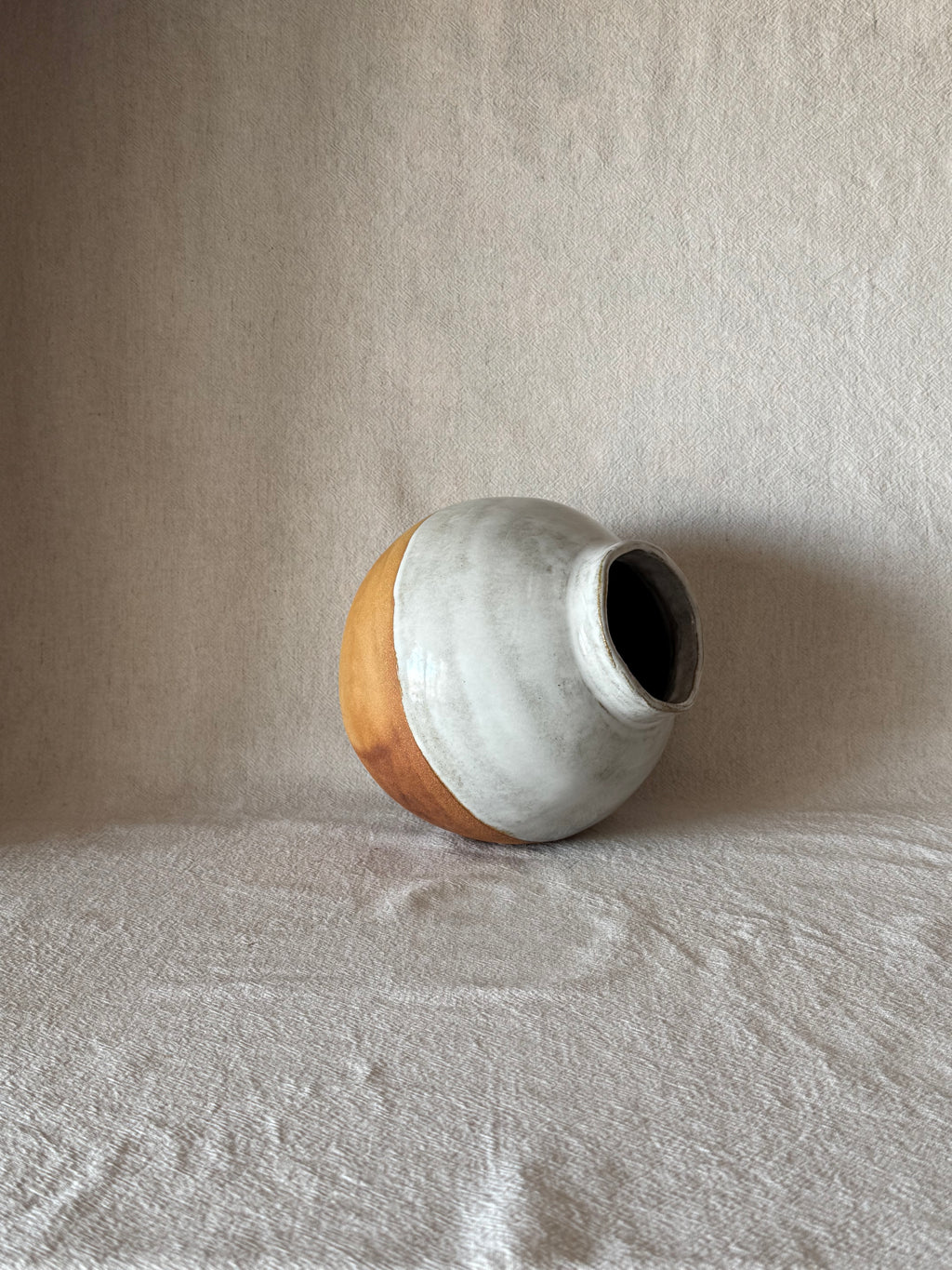 Vase boule céramique artisanale